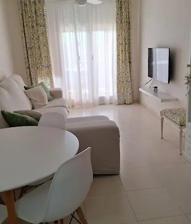 Apartament Paradise *